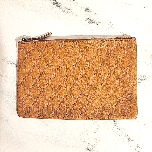 HOBO RARE 'Triad' Caramel Color 3 Leather Pouches & Wristlet - Picture 5 of 12